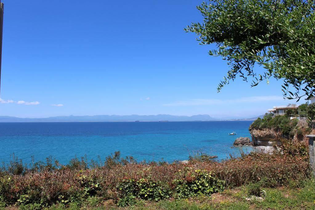 Avia Holiday Homes Kültér fotó